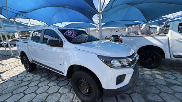 S10 HIGH COUNTRY CAB DUPLA 4X4