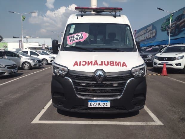 AMBULÂNCIA