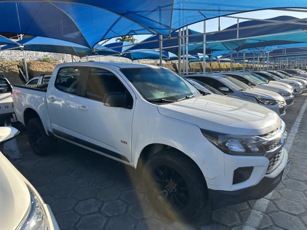 S10 HIGH COUNTRY CAB DUPLA 4X4