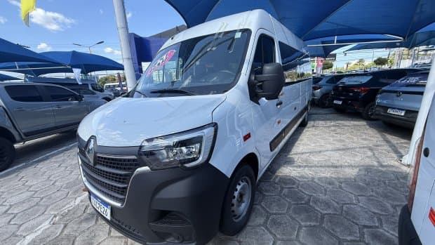 VAM MINIBUS RENAULT MASTER