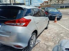 YARIS 5