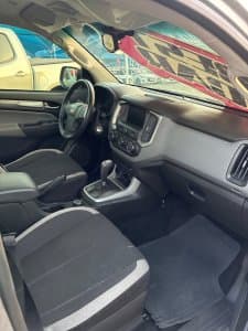 S10 4