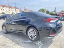 COROLLA 4