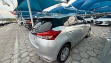 YARIS 2