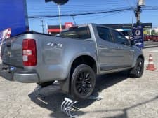 S10 4